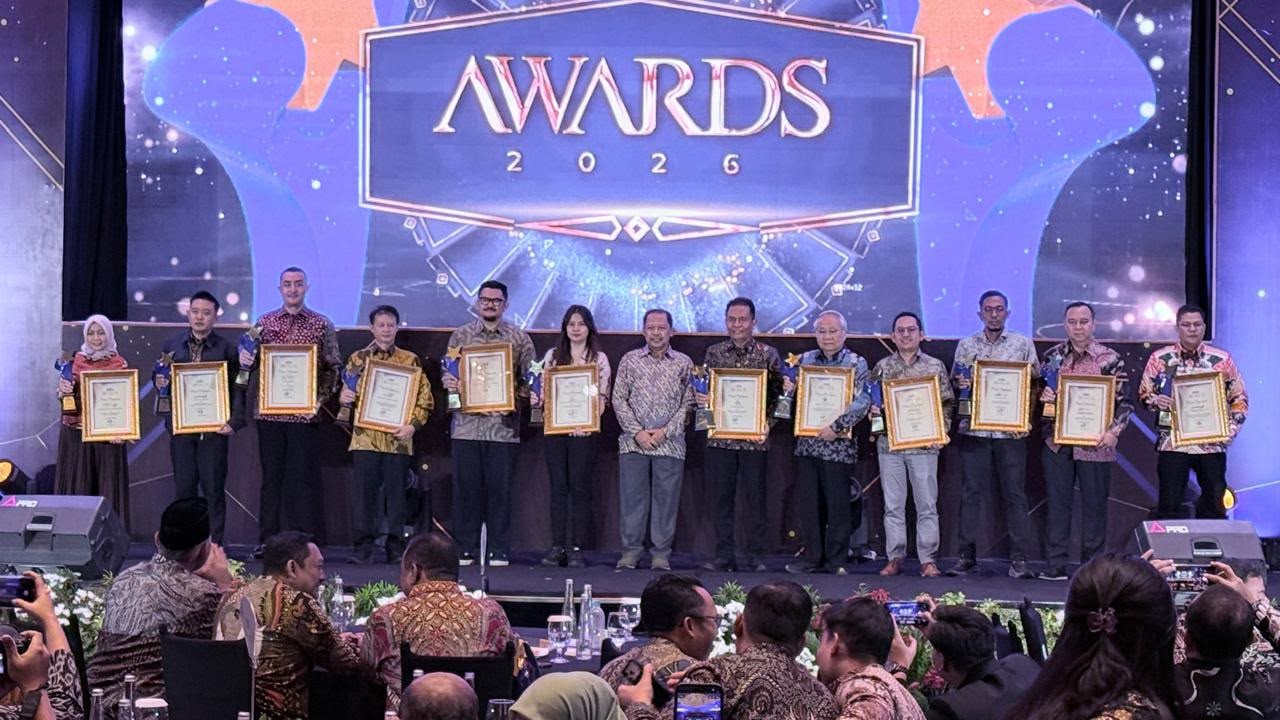 PT Terminal Teluk Lamong Raih Radar Surabaya Awards 2026 Berkat Inovasi EAZI
