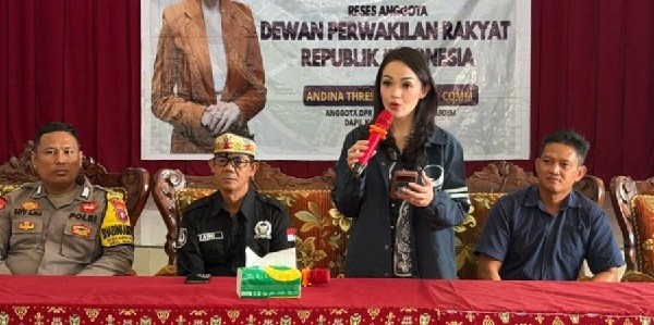 Pelajar Didorong Melek Teknologi, Andina Narang: Jangan Lupakan Karakter