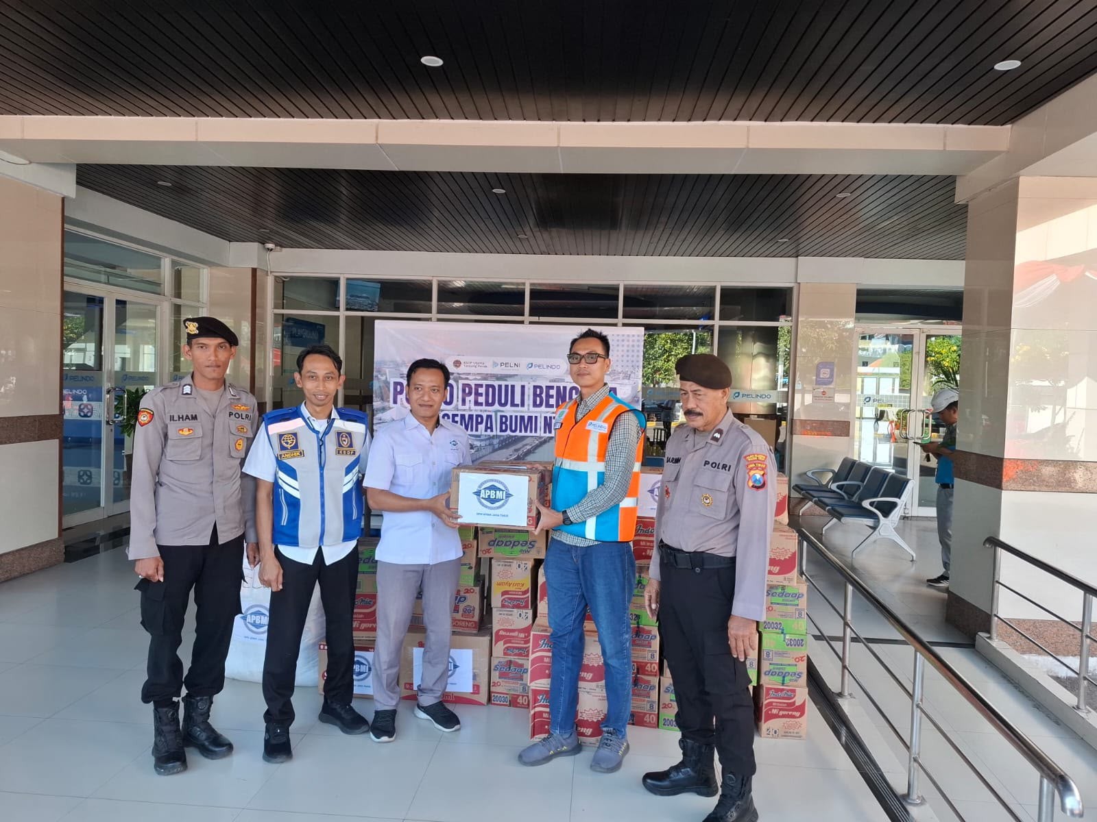 Pelindo Regional 3 Dukung Pengiriman Bantuan Kemanusiaan untuk Korban Gempa NTT