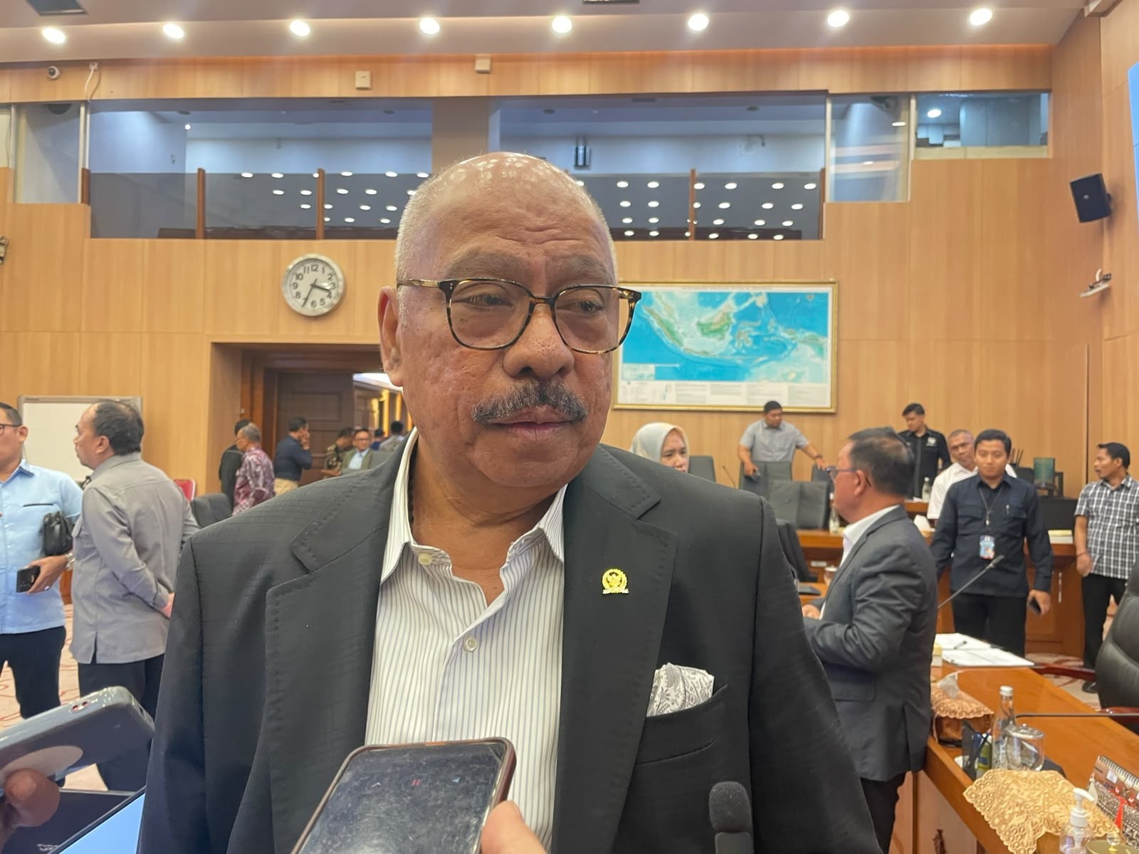 Melchias Markus Mekeng Minta Data Desil Diverifikasi, Rumah Keramik Tak Bisa Jadi Patokan Orang Kaya