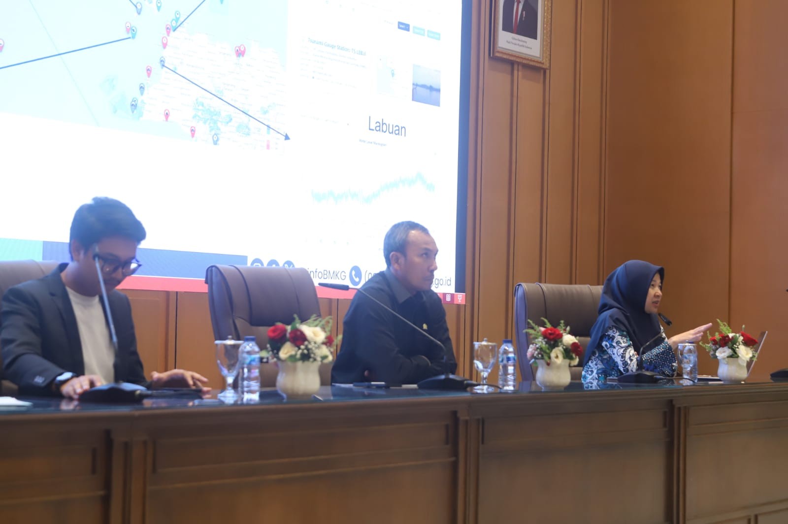 DPR-BNPB Soroti Mitigasi Erupsi, Jalur Evakuasi hingga Kelompok Rentan Harus Siap