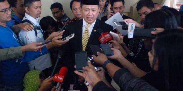 Ketua DPR Emoh Tanggapi Ocehan Ketua KPK