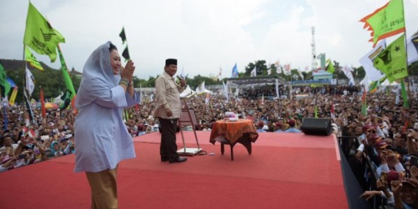 Prabowo Sebut Titiek Soeharto, Masyarakat Langsung Bersorak