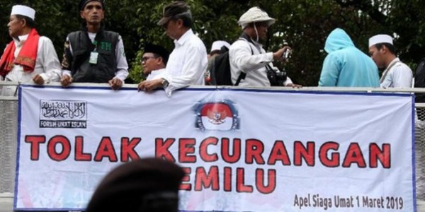 Bantu KPK, FUI Ajak Masyarakat Salat Subuh Berjamaah Sebelum Pilih Pemimpin