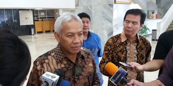 Aher: Penambahan Dua Kursi Pimpinan DPR Enggak Tepat