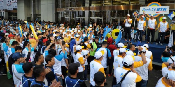 10.000 Peserta Ikuti Fun Walk Hut Ke 69 Bank BTN