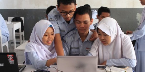 Pendidikan Vokasi ‘Link and Match’ SMK Diklaim Lampaui Target