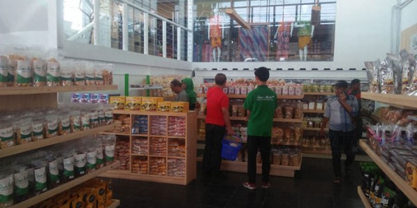 Satu Lagi, Toko Oleh-Oleh Cirebon Yang Wajib Dikunjungi