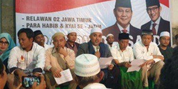 Klaim Menang 64 Persen, Pendukung 02 di Jatim Gelar Syukuran
