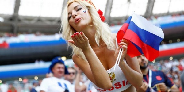 Wanita Ini Dinobatkan Sebagai Suporter Tercantik Piala Dunia 2018 Rusia