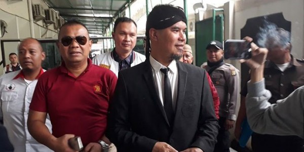 Kembali Jalani Sidang, Ahmad Dhani Pede Nggak Bersalah
