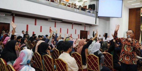 Maryono Sampaikan Kuliah Umum Universitas Andalas