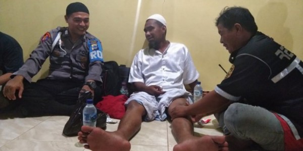 Demi Hadiri Haul Guru Sekumpul, Ridwan Efendi Jalan Kaki Ratusan Kilo Meter