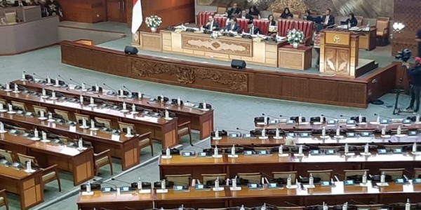 DPR Sahkan UU Ekstradisi dan Perjanjian Bantuan Timbal Balik Masalah Pidana dengan Iran