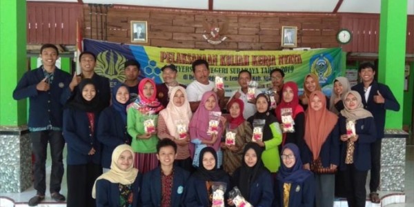 Warga Tak Maksimalkan Potensi Desa Pinggir, Ini Cara Mahasiswa Unesa Memanfaatkannya
