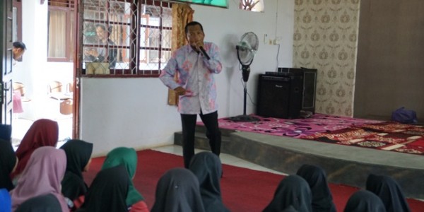 Harganas, Anak Panti Sosial Dihibur Kak Bimo