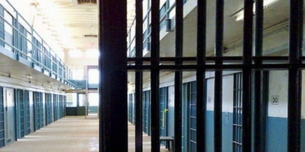 Lapas Jadi Surga Napi, Menkumham Harus Beri Sanksi Keras Petugas Lapas Yang Bermain