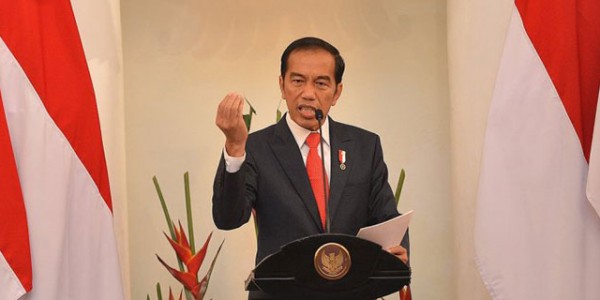 Jokowi Bisa Tumbang Jika Tak Mampu Jinakan Rupiah