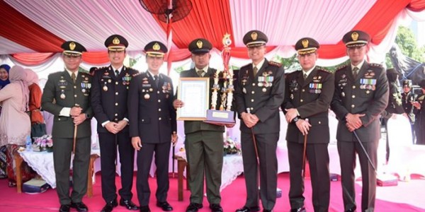 Babinsa Kodim 0831 Surabaya Timur Dapat Predikat Babinsa Terbaik