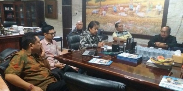Survei Keluar, KRB Rapatkan Barisan