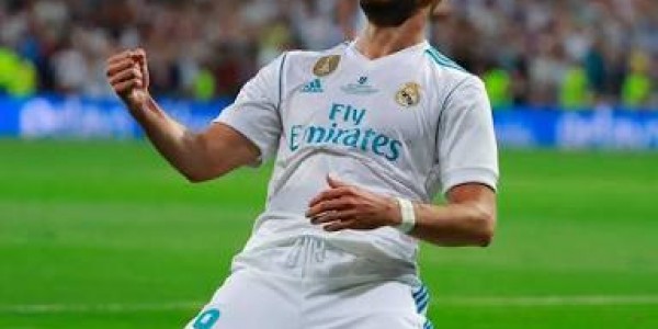 Benzema Bakal Merapat Ke Arsenal