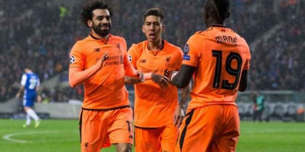 Trio Liverpool Dipuji Gerrard