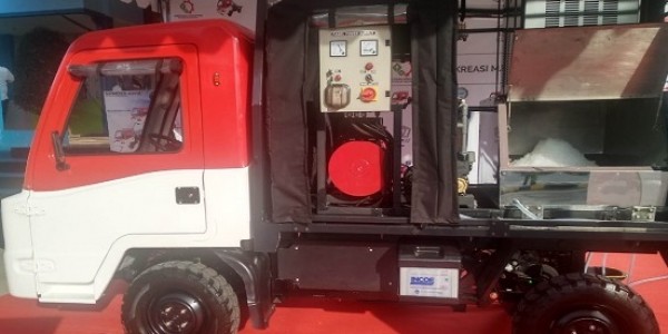 Untuk Nelayan, AMMDes Bisa Diaplikasian dengan Alat Pembuat Es Serpihan