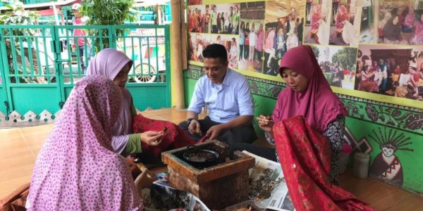 Diminati Turis Mancanegara, Caleg PPP Akan Perjuangkan Batik Betawi Terogong