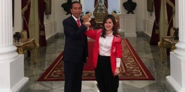 Bangga-banggakan Jokowi Soal Bangun Tol, Grace Natalie ‘Diskak Mat’ Herman Khaeron