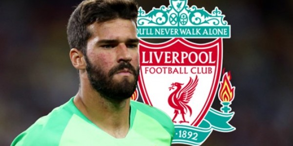 Klopp Ingatkan Alisson Tak Lakukan Blunder Lagi