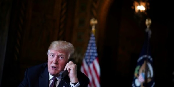 Ingin Langkahi Kongres, Trump Umumkan Keadaan Darurat