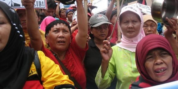 Barisan Emak-Emak Akan Demo Jokowi