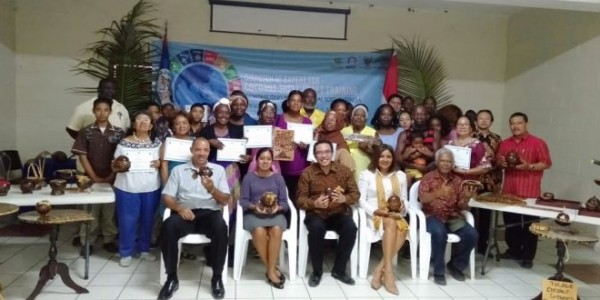 Belize Apresiasi Pelatihan Kerajinan Tempurung Kelapa Indonesia