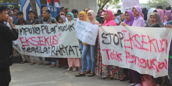 Tolak Eksekusi, Warga Pilar Kepung PN Cikarang
