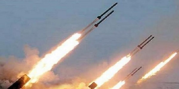 Arab Saudi Diserang 10 Rudal Balistik Houthi, Puluhan Orang Terluka
