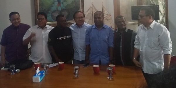 RR Sarankan Penyaluran Dana Otsus Papua Via ATM