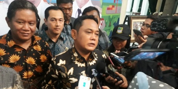 Fokus Benahi Bekasi, Bupati Eka Belum Mau Tanggapi Pemekaran