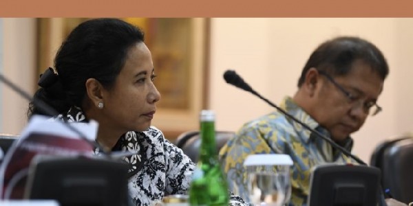 Rini Soemarno dan Rudiantara Dinilai "Mbalelo" Terhadap Jokowi