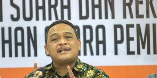 Jaga KPK Dengan Perkuat Kewenangannya dan Mengkritisinya
