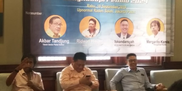 Pengamat Sebut Golkar Makin Terpuruk Di Bawah Kepemimpinan Airlangga
