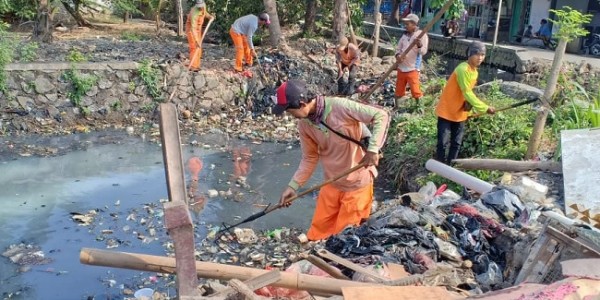Diinstruksi Plh Kepala DLH, Sampah Di Bekasi Ludes