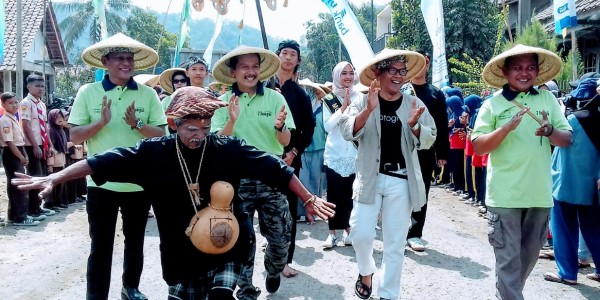 Kadisparpora Subang Buka Festival Muara 7 Sungai