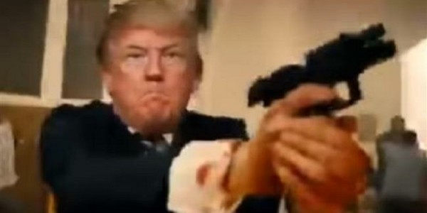 Video Palsu Trump Tembaki dan Tikam Jurnalis Diputar di Konferensi Pendukungnya
