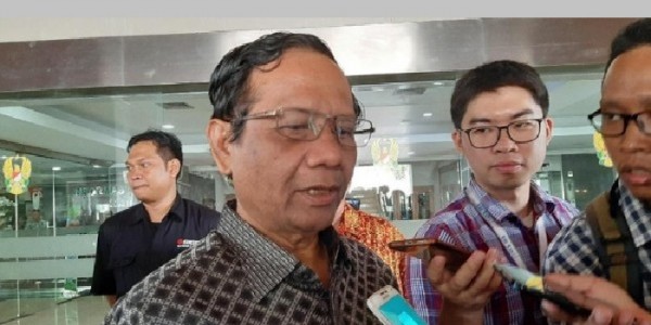 Kata Mahfud MD, Orang yang Sebut Penusukan Wiranto Rekayasa Bisa Dipidanakan