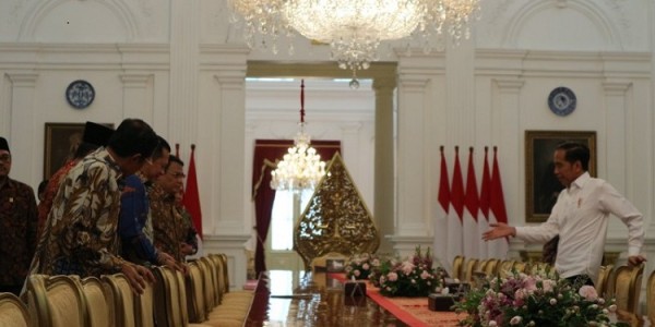 Matangkan Acara Pelantikan Presiden, Pimpinan MPR Bertemu Jokowi