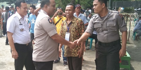 Kapolres Sergai Tinjau Pelaksanaan Pilkades Serentak di Serdang Bedagai 