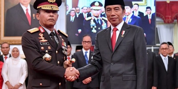 Dilantik Presiden Jokowi, Idham Aziz Resmi Jadi Kapolri