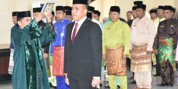 Bupati Soekirman Lantik M Faisal Hasrimy Sebagai Sekdakab Sergai