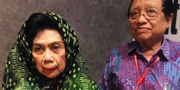Hampir Tiap Orang Alami Katarak, Ini Pesan Dokter Spesialis Mata Surabaya Eye Clinic
