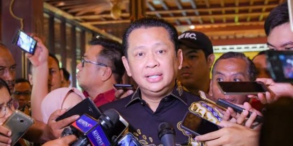 Bamsoet Bantah Ada Kesepakatan dengan Airlangga